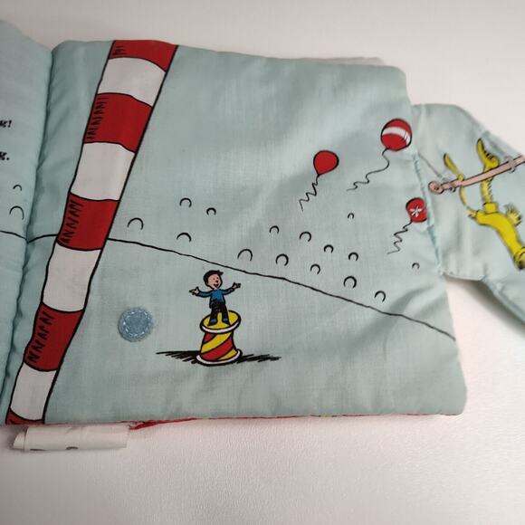 Random House 2004 Dr Seuss Circus McGurkus Plush Rattle Book Baby Toddler Toy 7” - Picture 6 of 8